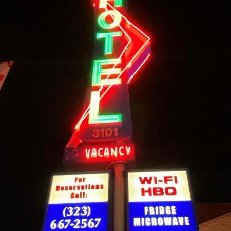 Los Feliz Hotel Глендейл Екстериор снимка