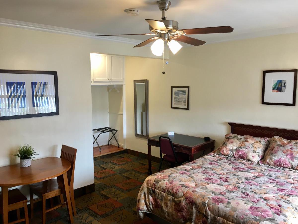 Los Feliz Hotel Глендейл Екстериор снимка